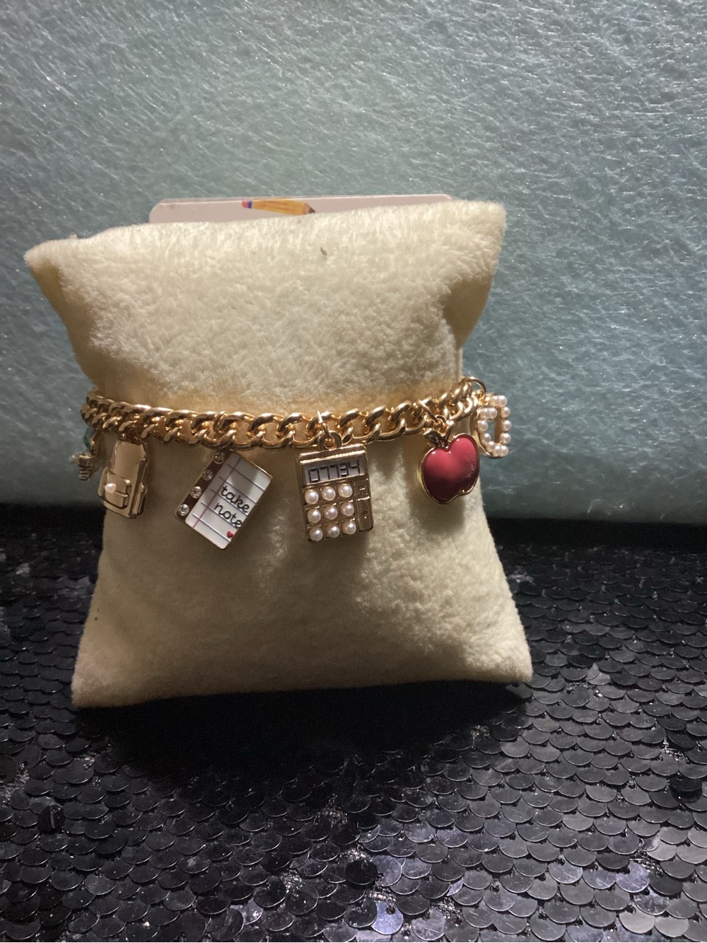 Source Unknown 7” Gold Charm Bracelet with Red Heart and Pearl Accents